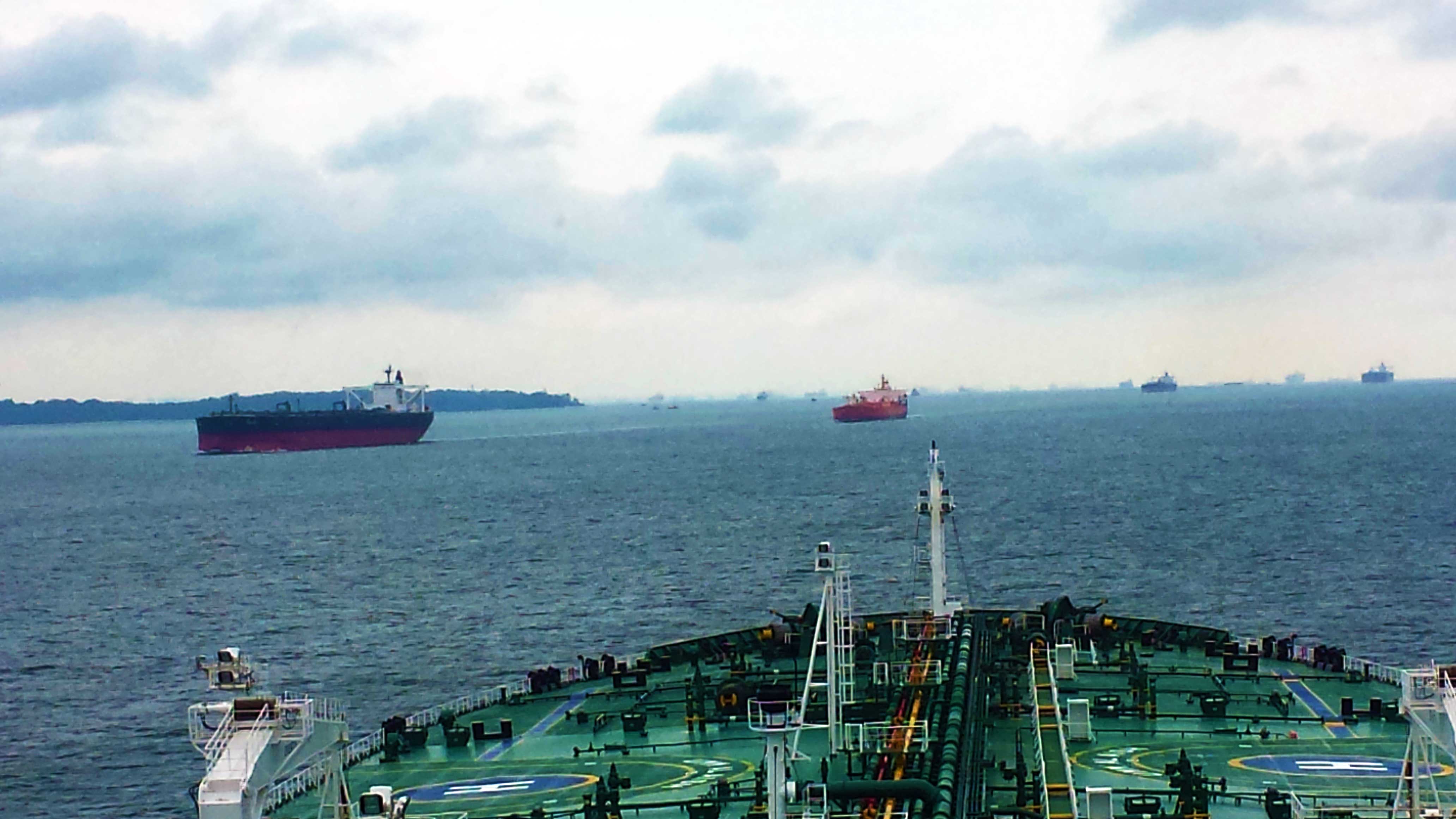 Heavy traffic conditions in the Singapore Straits